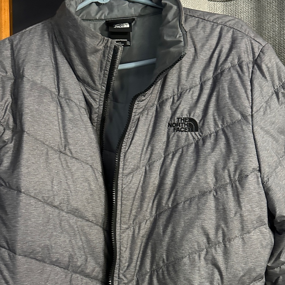 The North Face Women's Charcoal Puffer Jacket